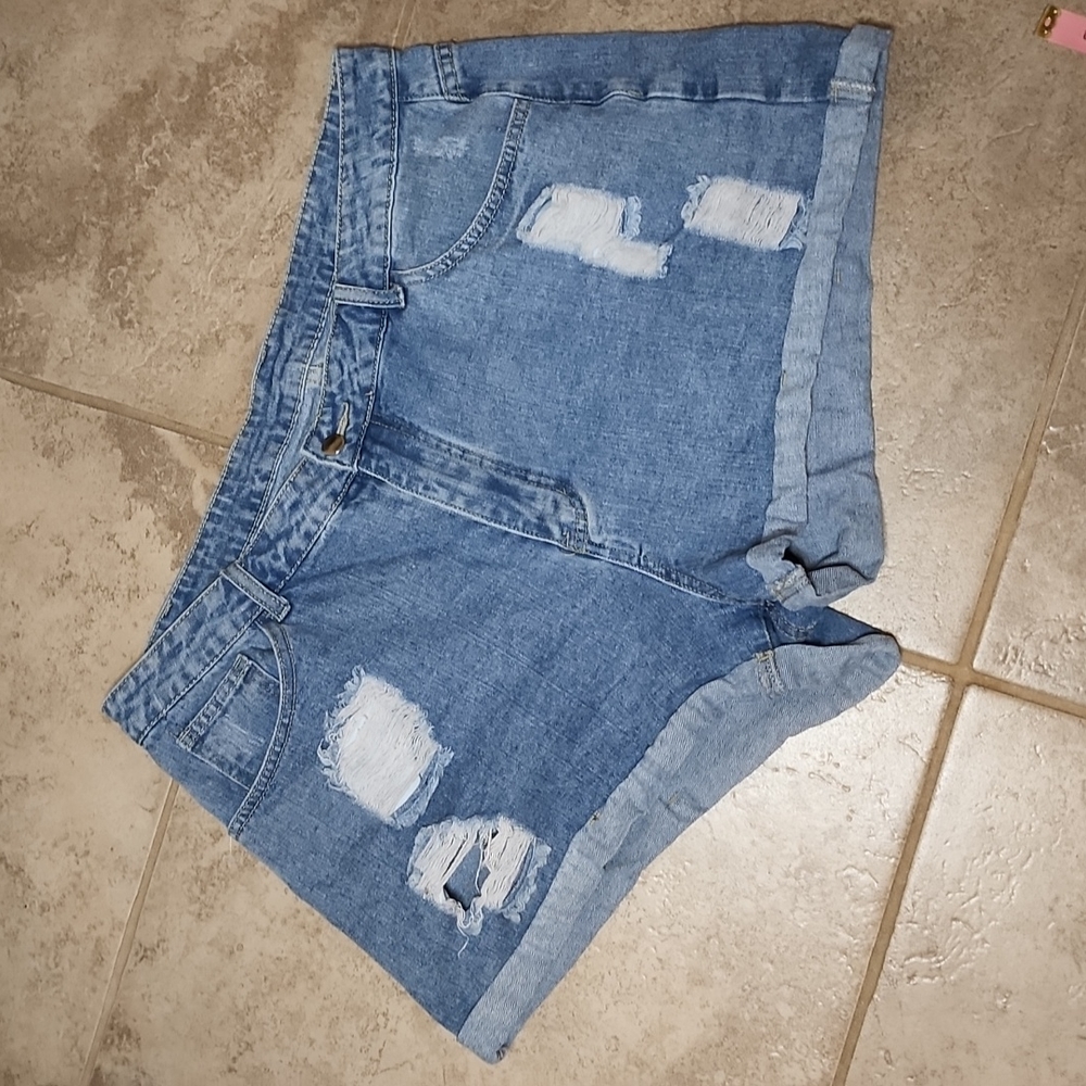 Shein distressed jean shorts - Picture 2 of 5